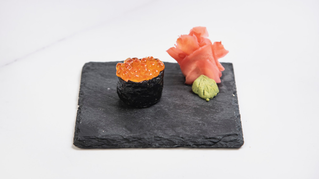 Sushi lososový kaviár